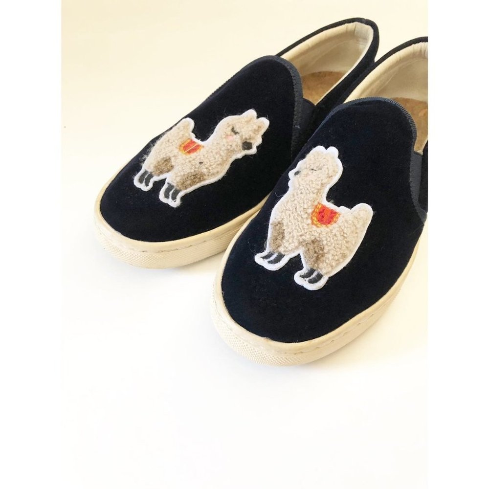 Soludos Velvet Llama Sneaker 6 - Picture 4 of 11